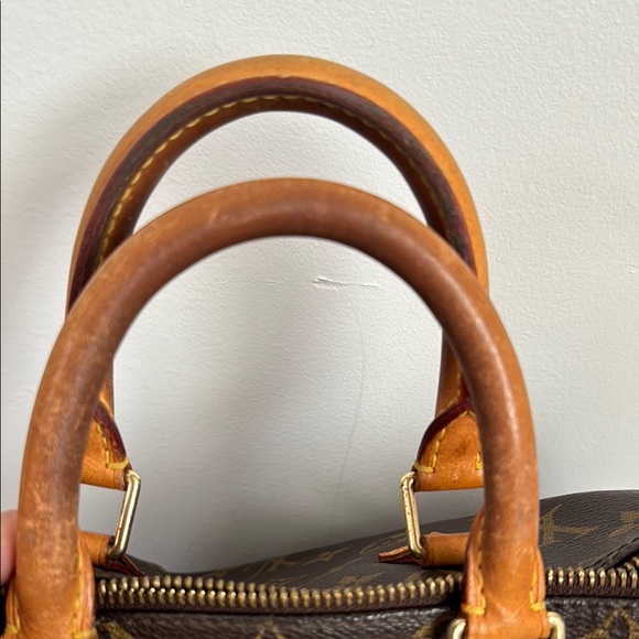 Louis Vuitton speedy- pls read description - Picture 3 of 9